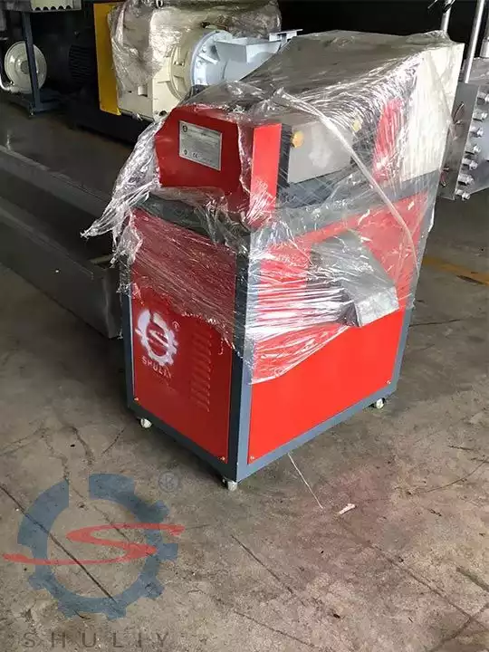plastic granule cutting machine