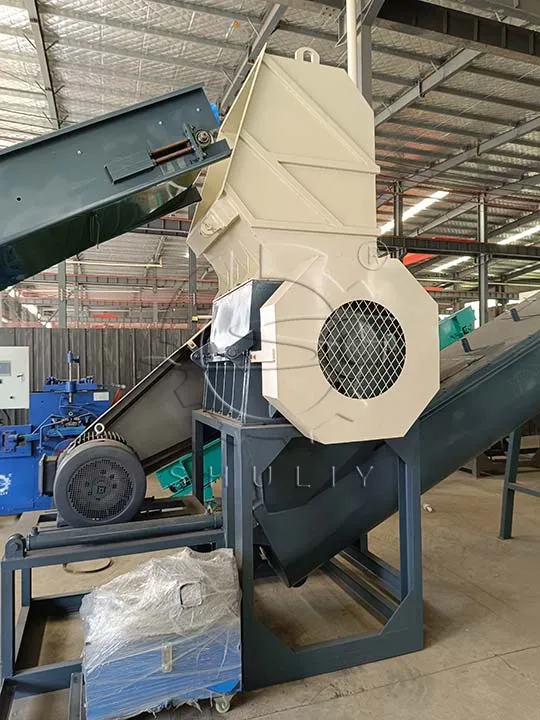 plastic crusher machine in factory