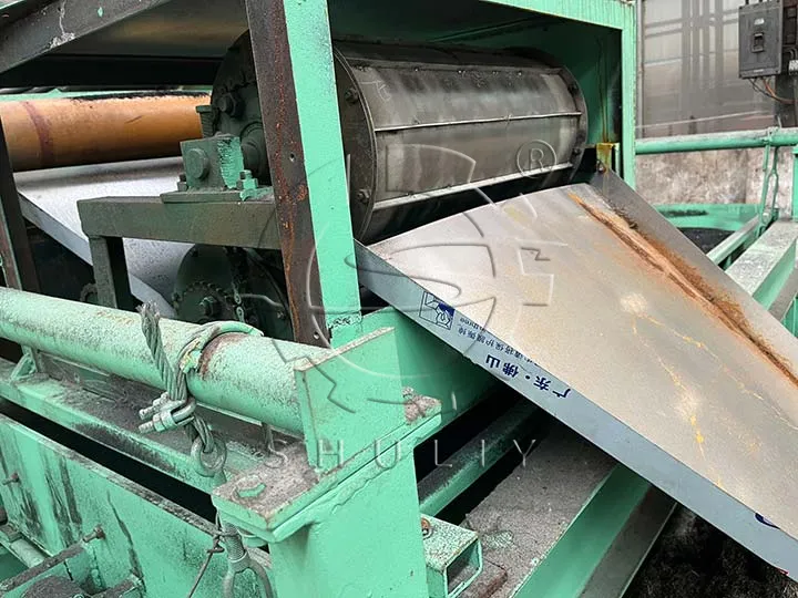 Magnetic rollers