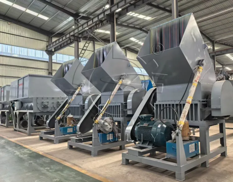 重機能プラスチッククラッシャー